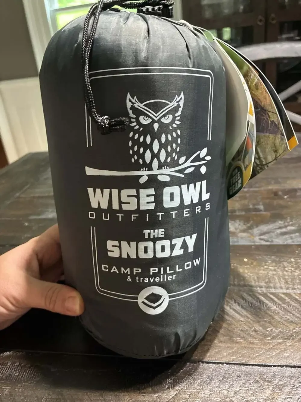 Wise Owl Outfitters The Snoozy Camp Pillow & Traveller